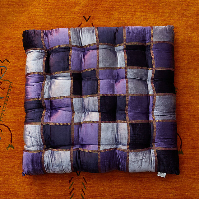 Напольная подушка Indian chess, violet L