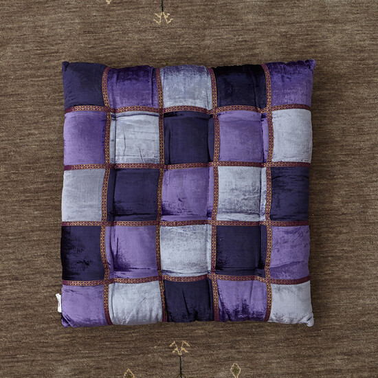 Напольная подушка Indian chess, violet M